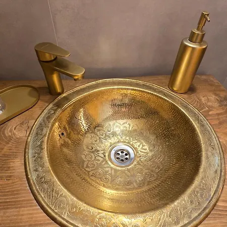 панорама 4* Leshten