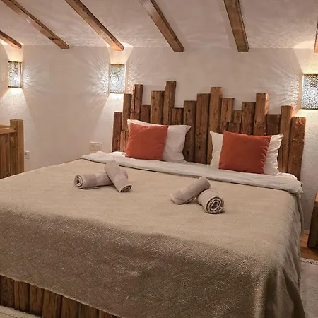 панорама 4* Leshten