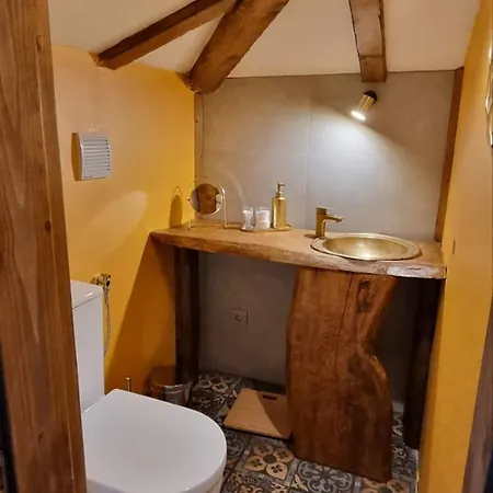 панорама Πανσιόν Leshten