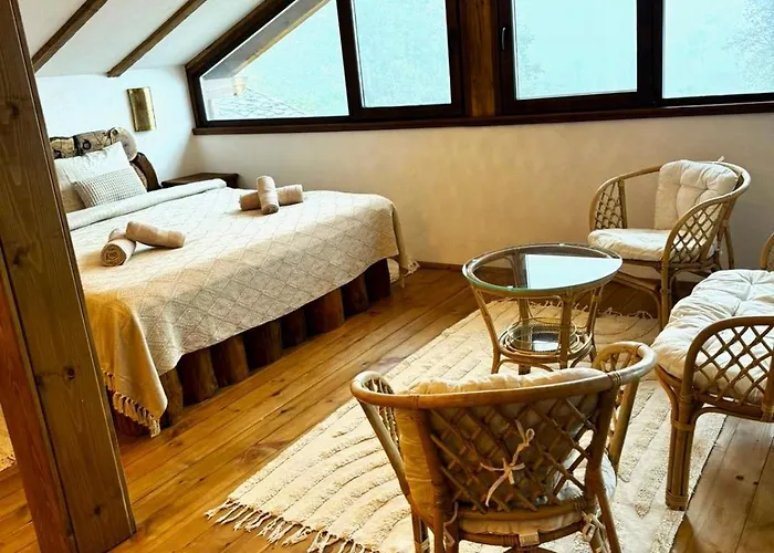 Πανσιόν панорама Leshten