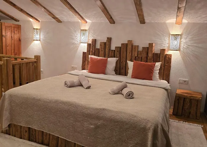 панорама 4* Leshten