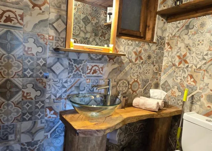 панорама Πανσιόν Leshten