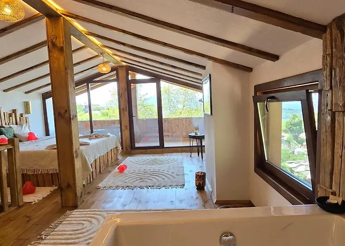 панорама 4* Leshten